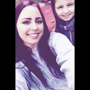 Meet your Posher, Amber